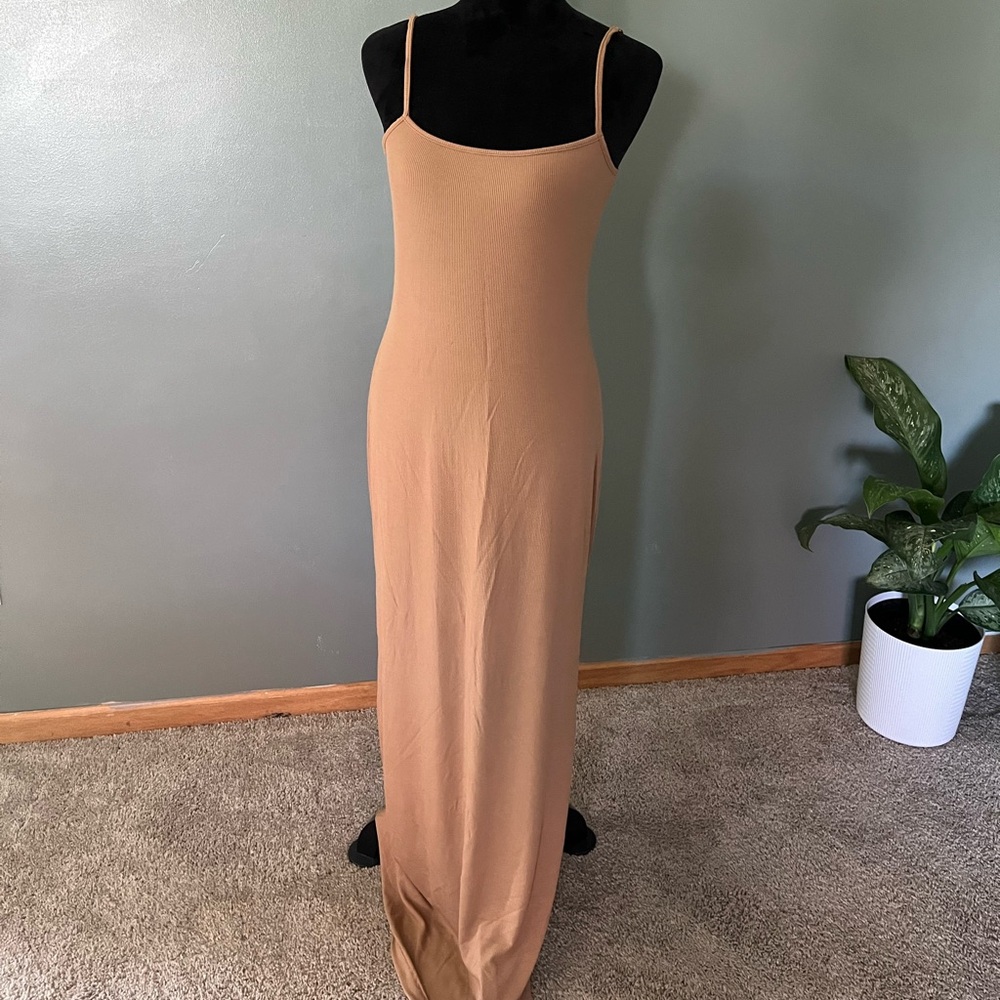 SKIMS SOFT LOUNGE LONG SLIP DRESS, SIZE XL, COLOR IS CAMEL